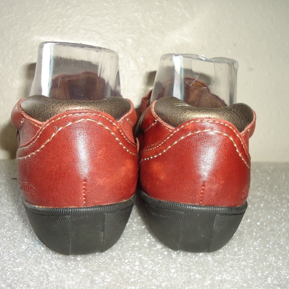 Taos Shoes Women's Double Take Loafers Maroon Leather Flats Casual Slip On - Picture 8 of 11